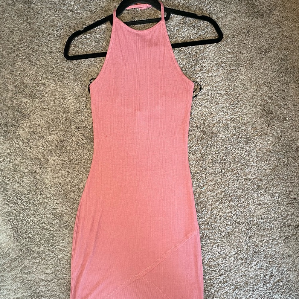 BACKLESS MAUVE PINK FITTED DRESS